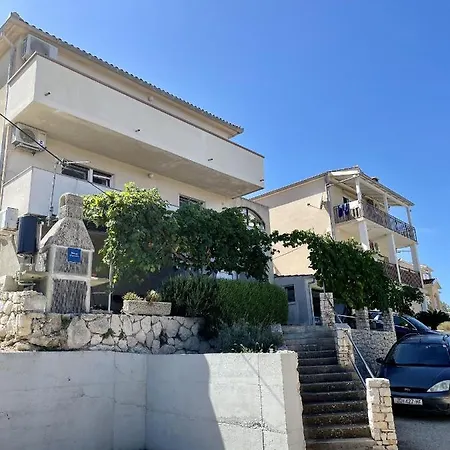 Apartment Apartments Veli Rat *