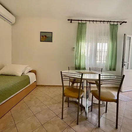 Apartment Apartments Veli Rat *