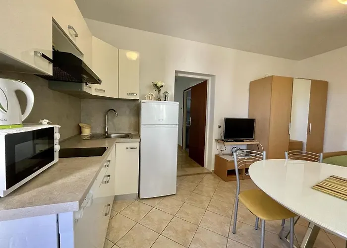 Apartments Veli Rat Veli Rat