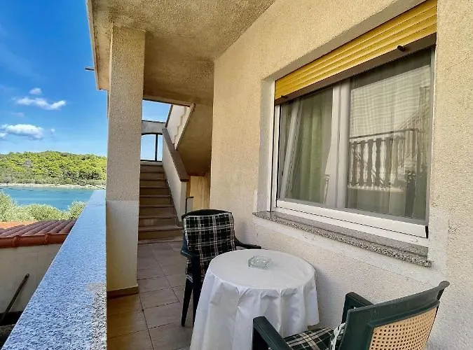 Apartments Veli Rat Διαμέρισμα