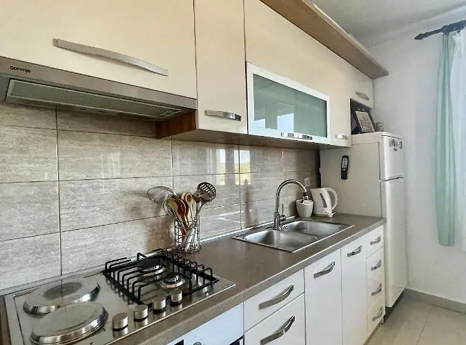 Apartments Veli Rat * Veli Rat