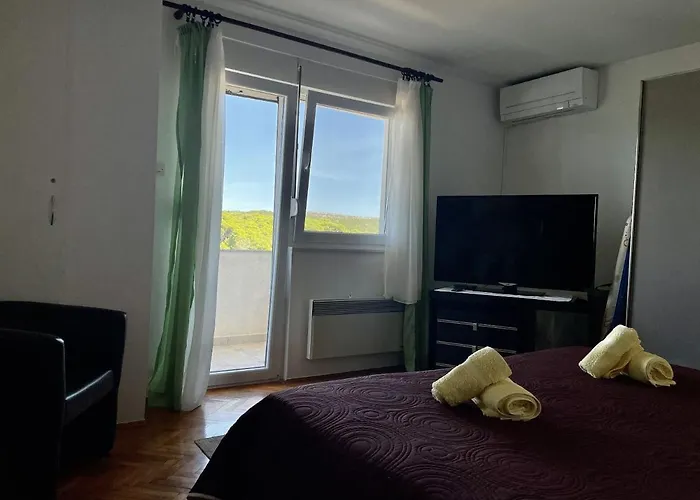 Апартаменты Apartments Veli Rat Вели-Рат